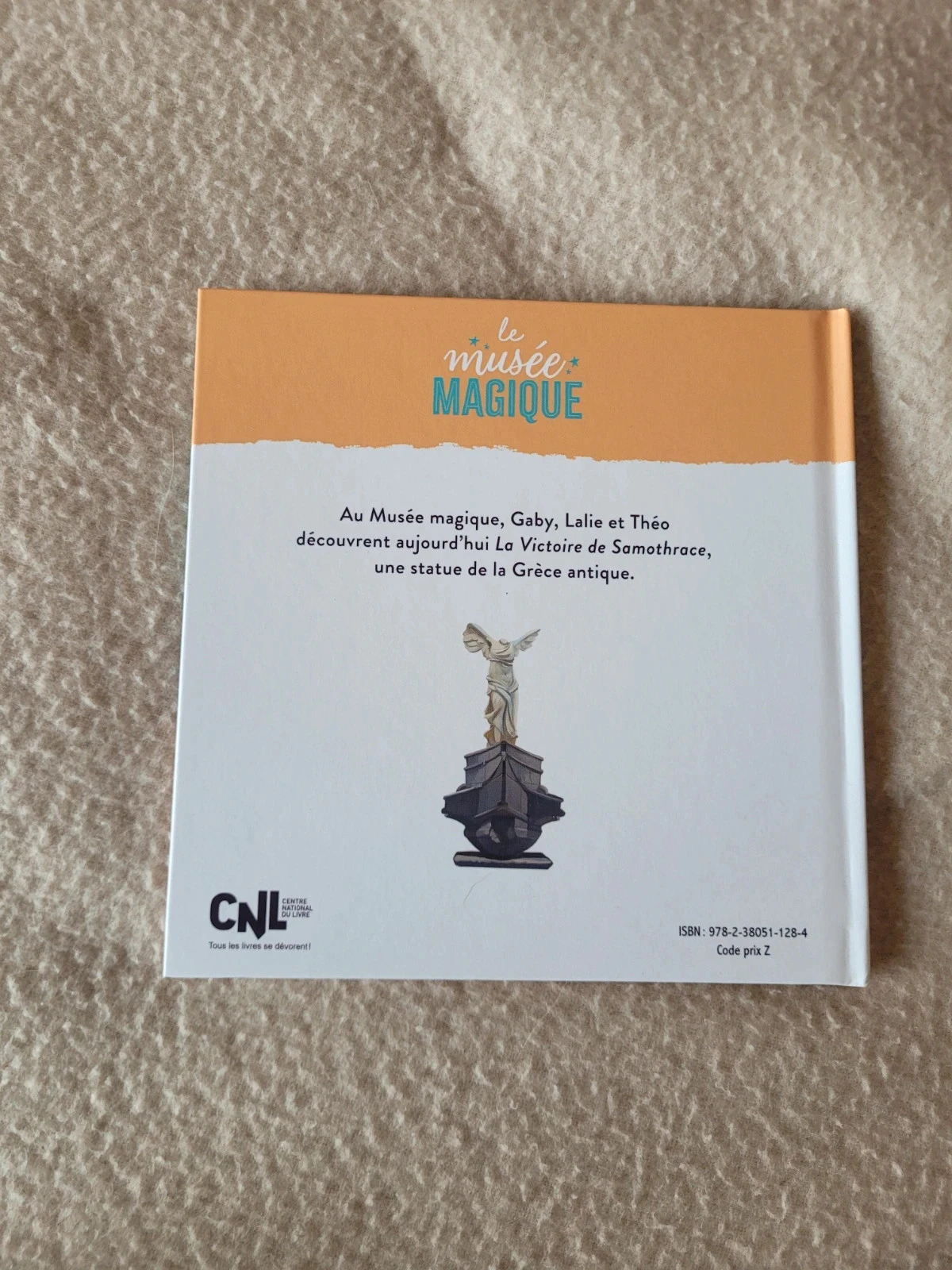 Victory of Samothrace book – photo 2
